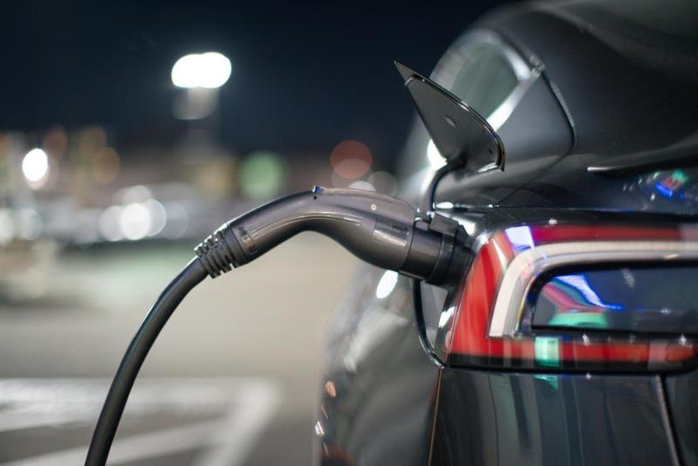 renting electricos