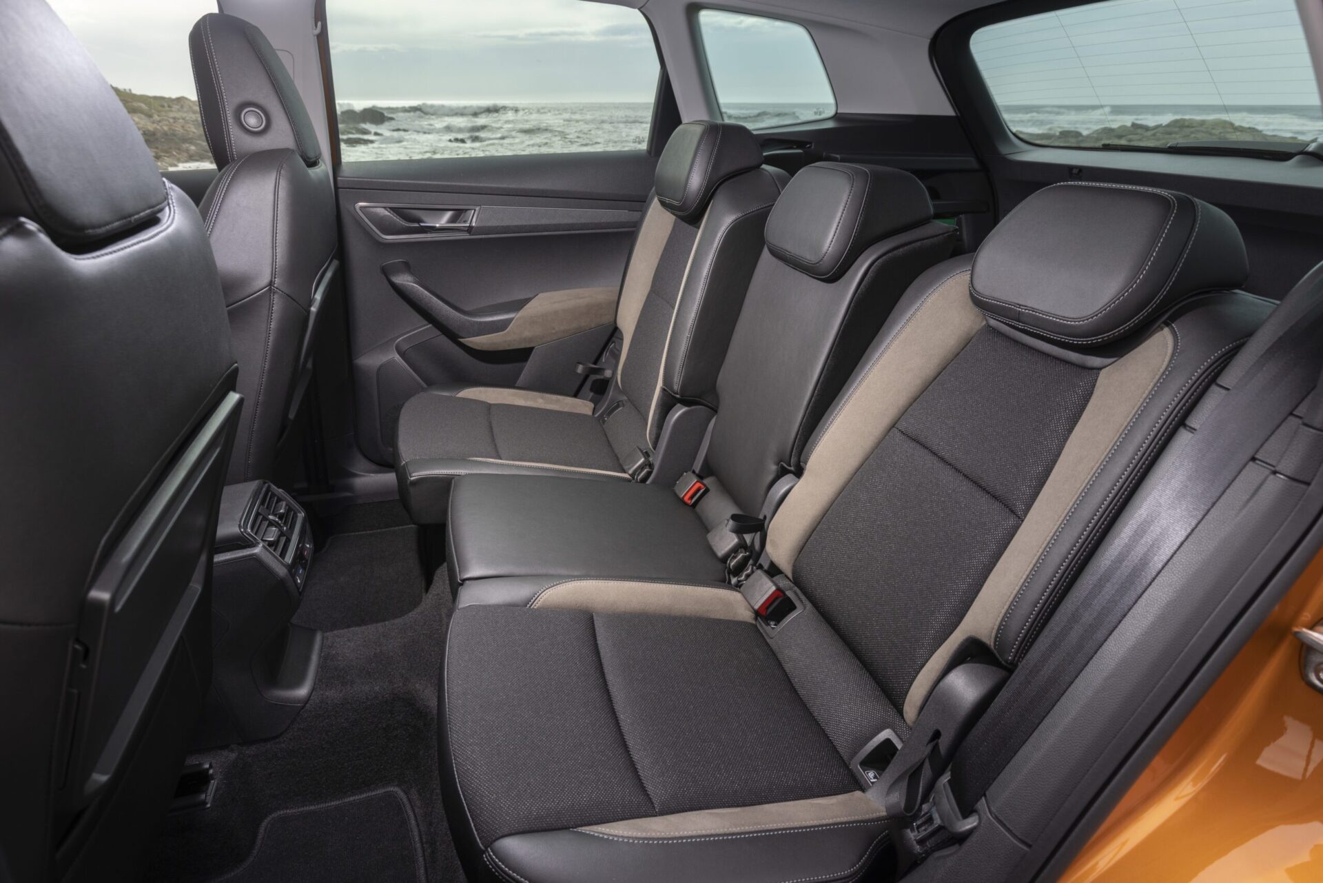 interior skoda karoq