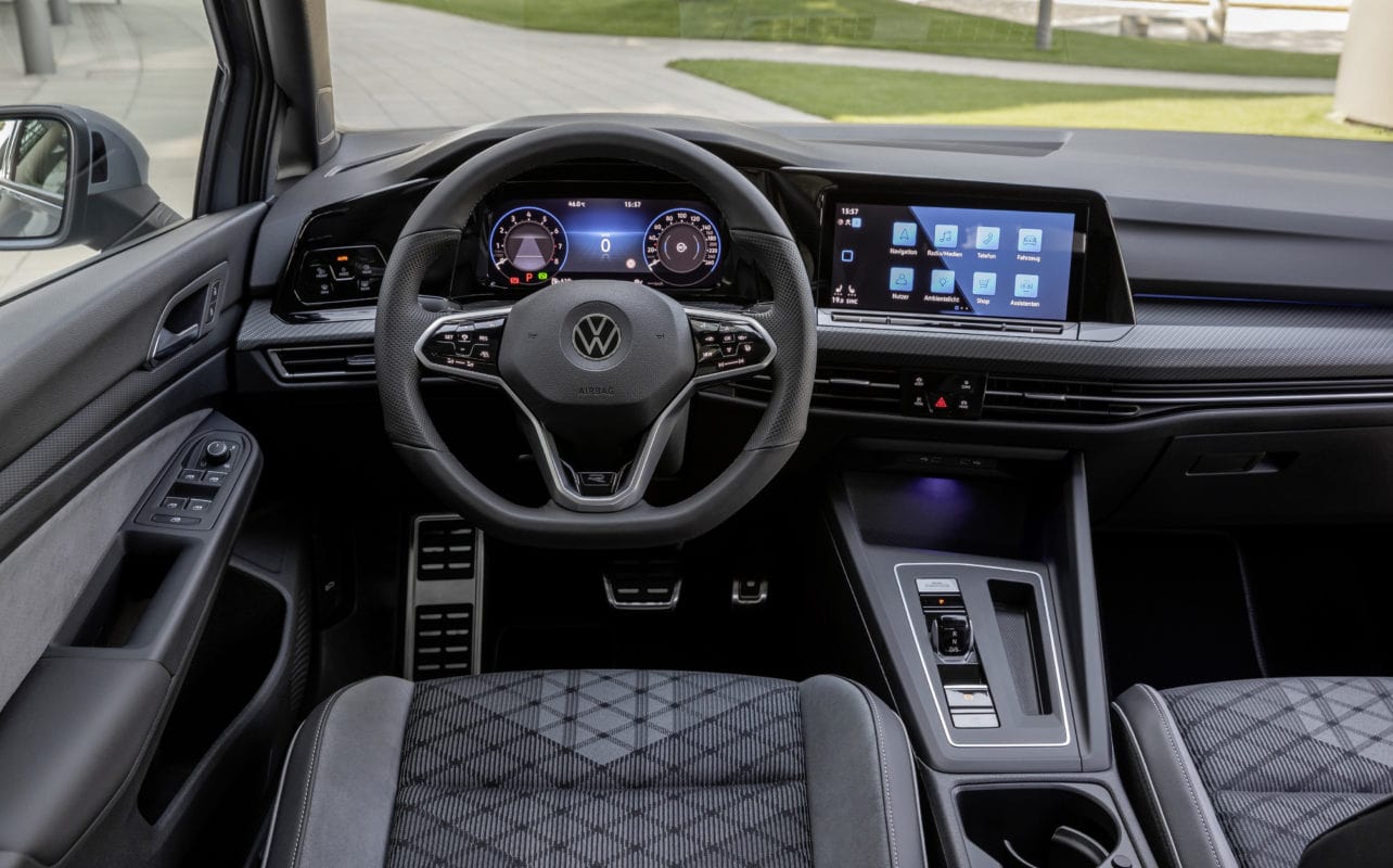 Interior y salpicadero del Volkswagen Golf