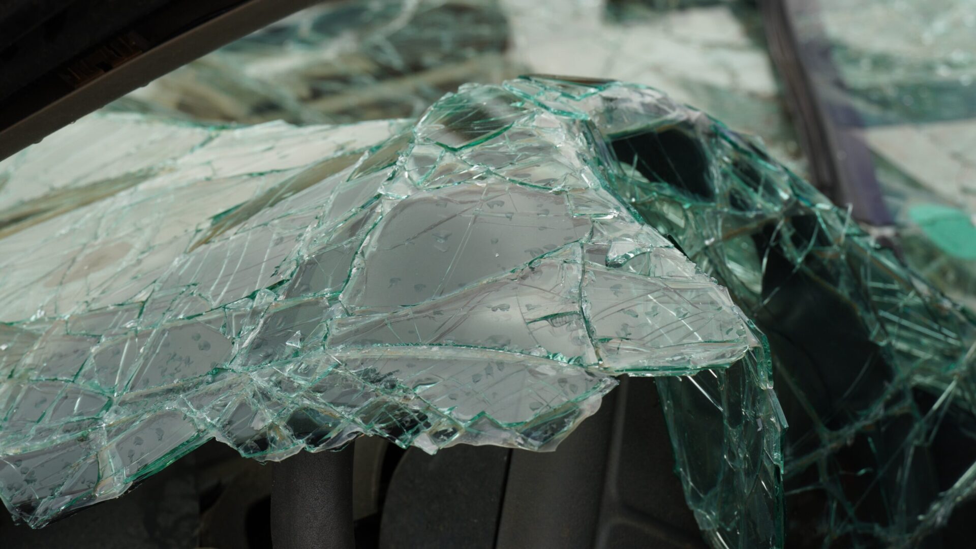 seguridad pasiva coche cristales accidente