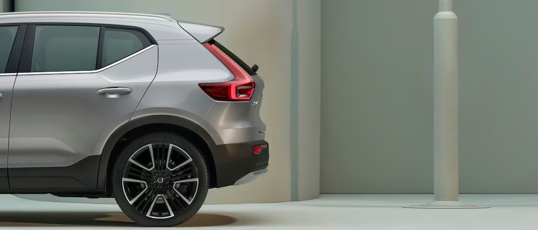 Vista trasera del Volvo XC40